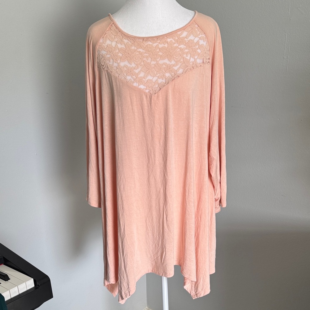 Torrid 3 Soft Peach Lace Tunic